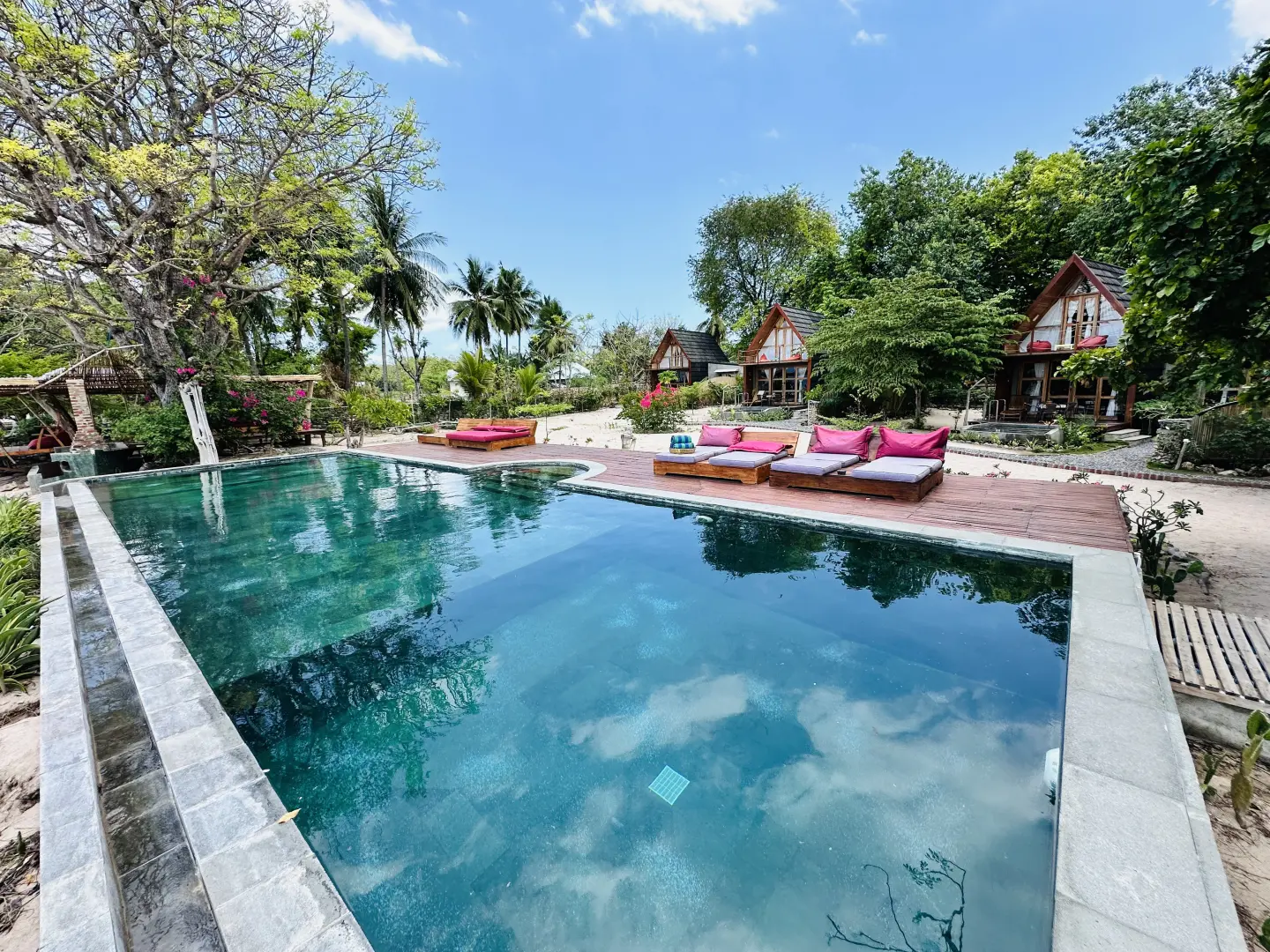 Beachfront Infinity Pool